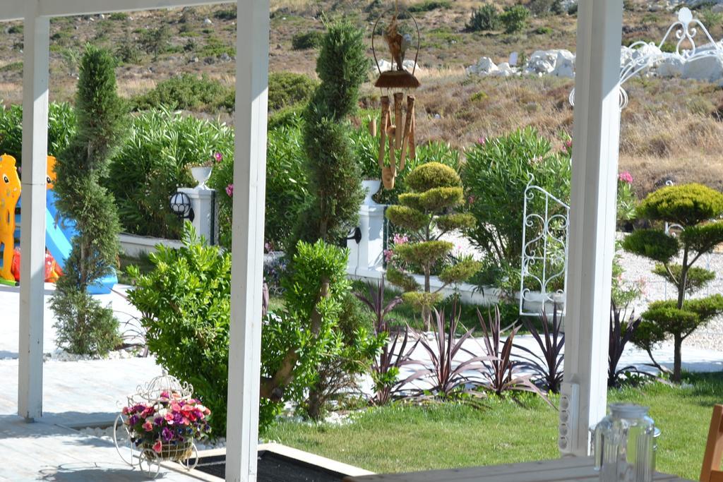 Lapis Port Surf Hotel 알라카티 외부 사진