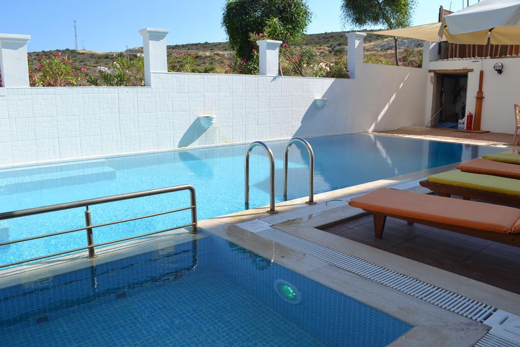 Lapis Port Surf Hotel 알라카티 외부 사진