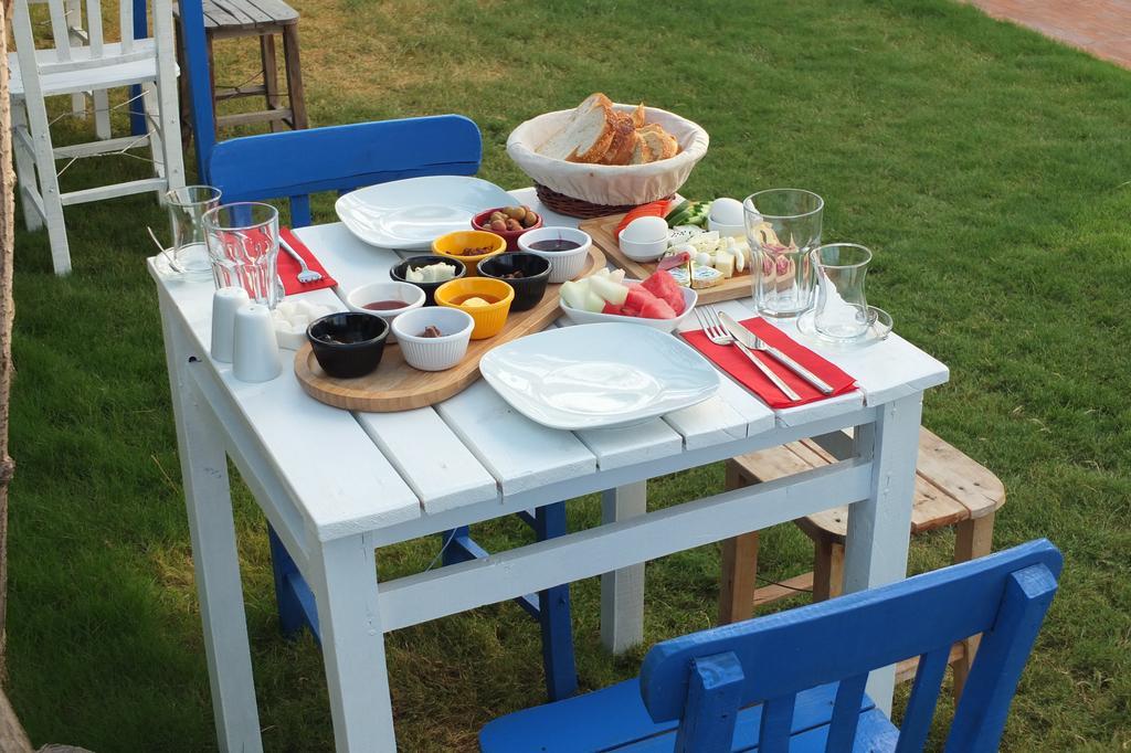 Lapis Port Surf Hotel 알라카티 외부 사진